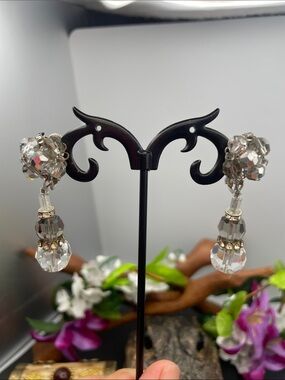 Vendome crystal drop clip earrings vintage